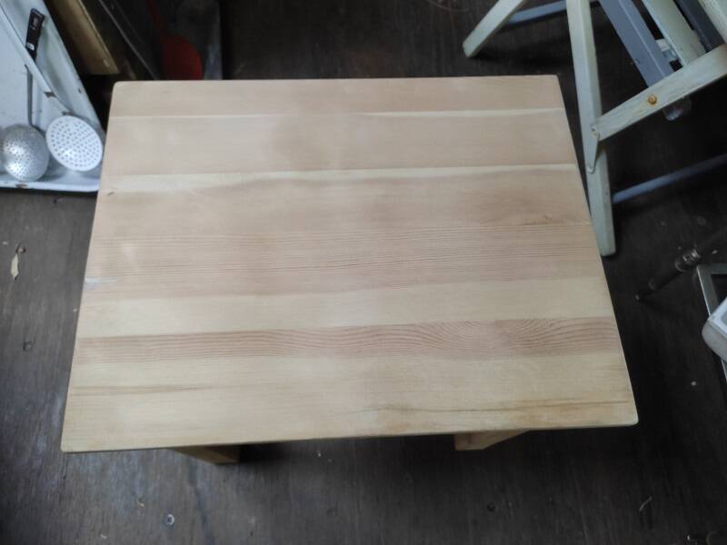 Solid wood stool air-gummed side table