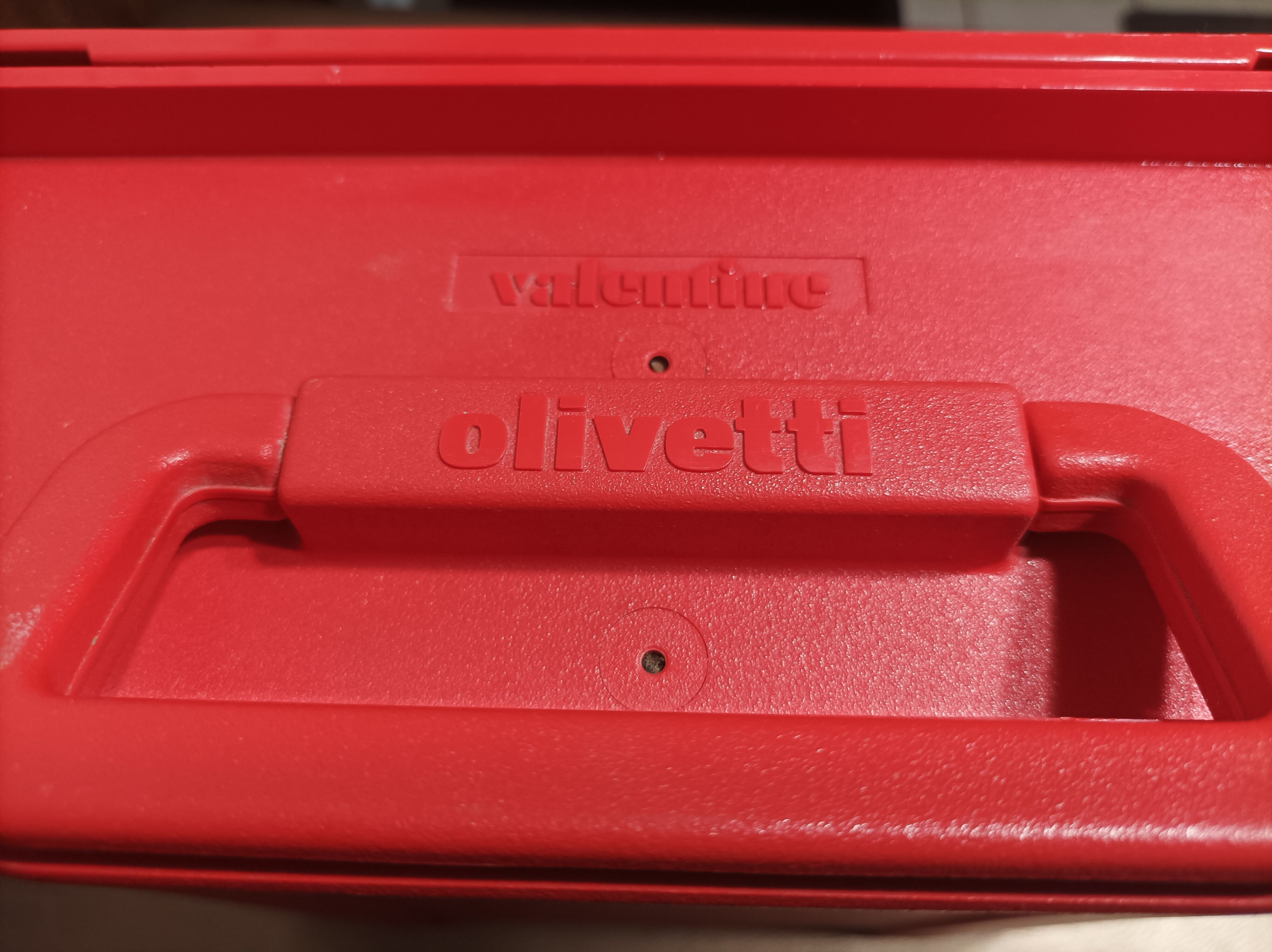 Typewriter valentine Ettore Sottsass Olivetti made in Barcelona