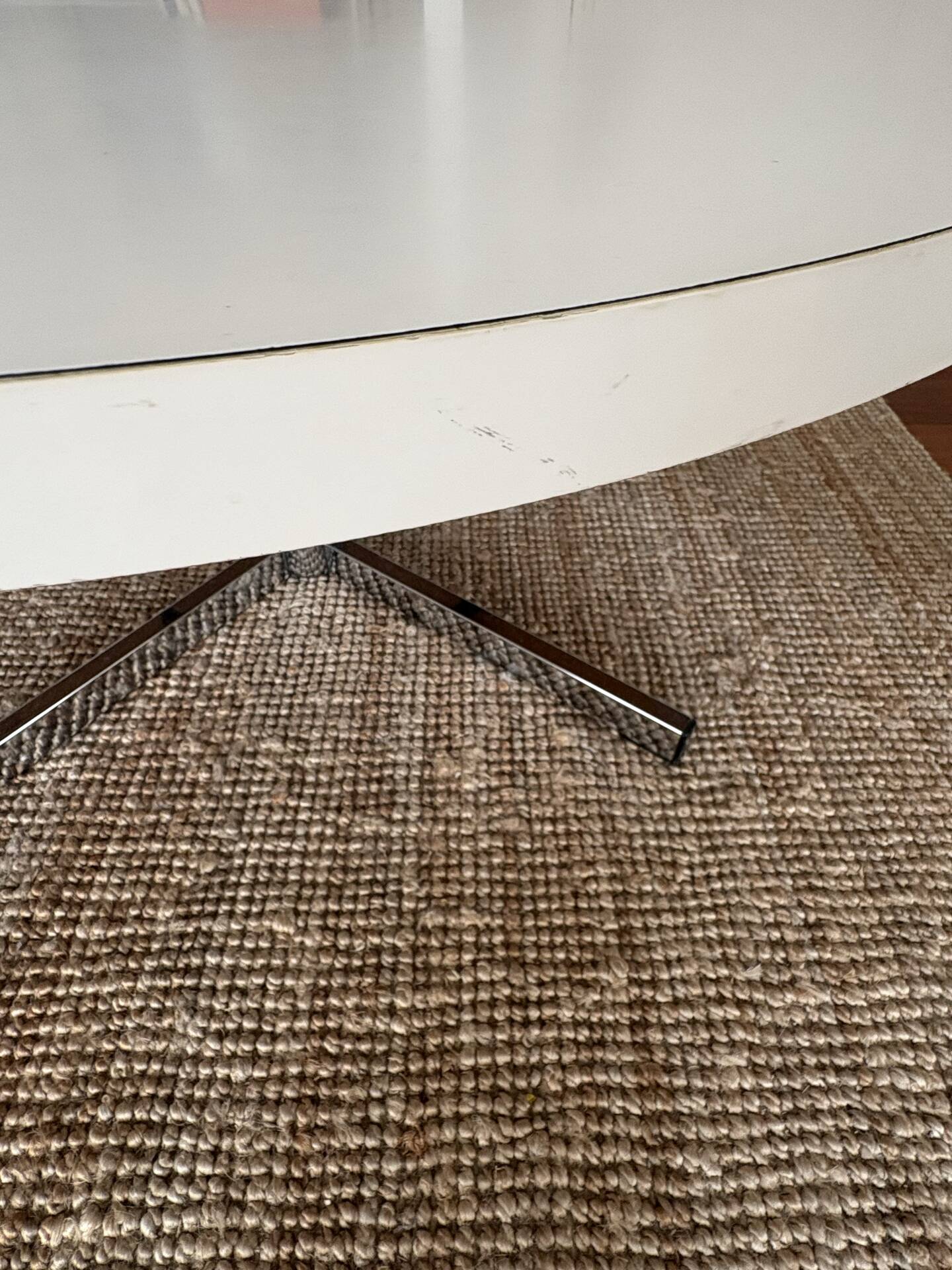 Meurop coffee table