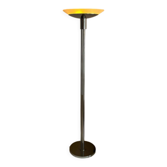 Lampadaire vintage moderniste “modele 44” Perzel, métal chromé et verre sablé.