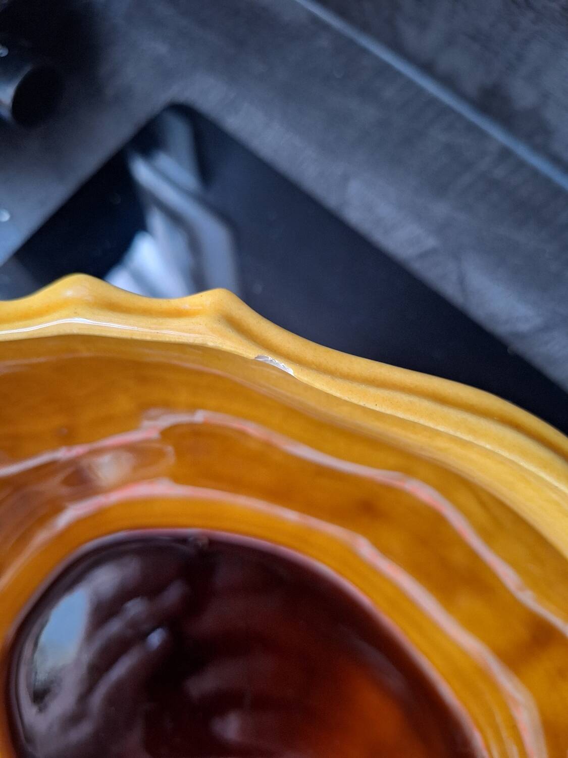 Ceramic soup tureen and sauceboat set