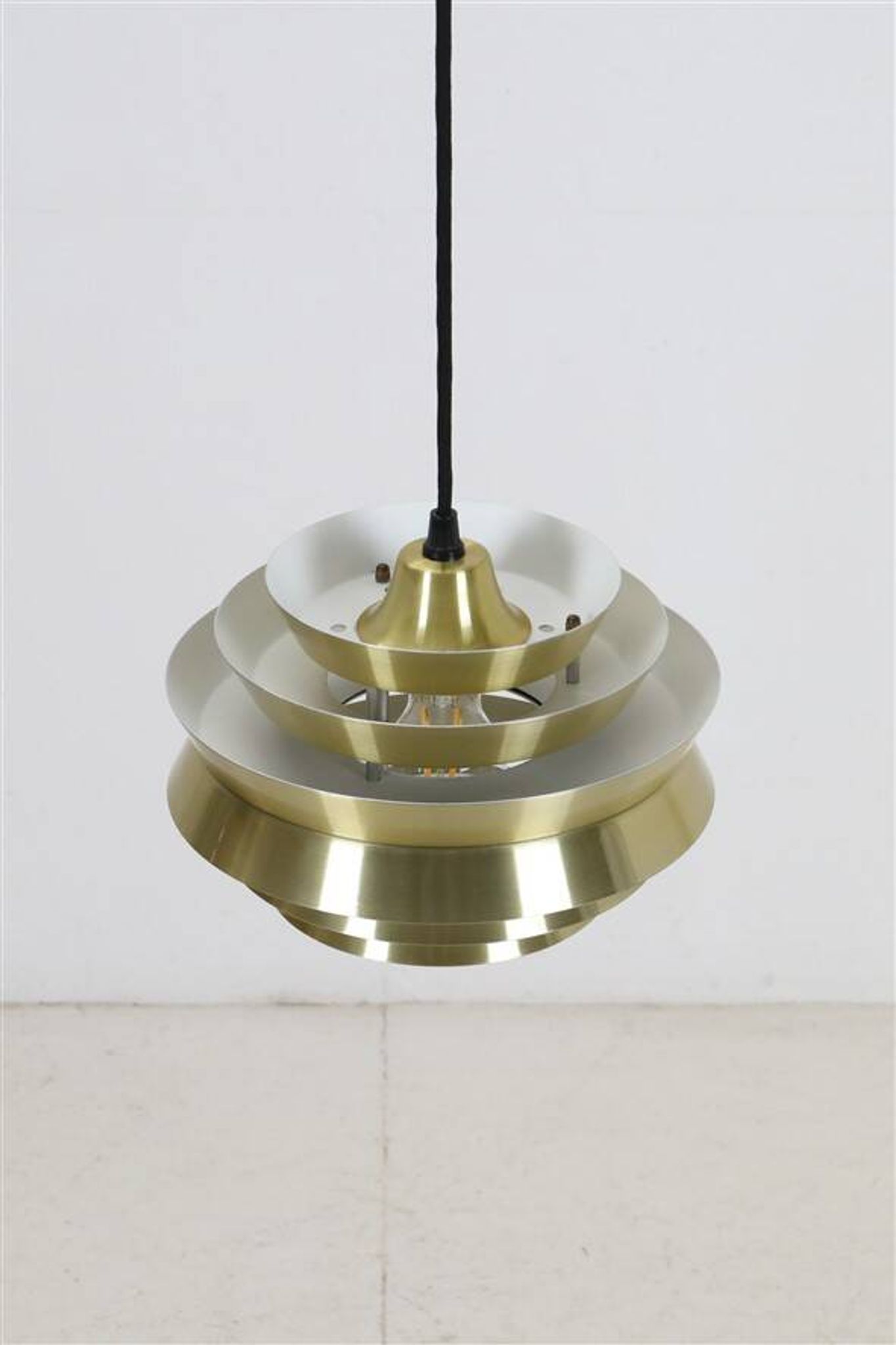 Granhaga / Carl Thore “Trava” pendant lamp 25 cm / brass / gold / aluminum / mid-century modern design / 1970s
