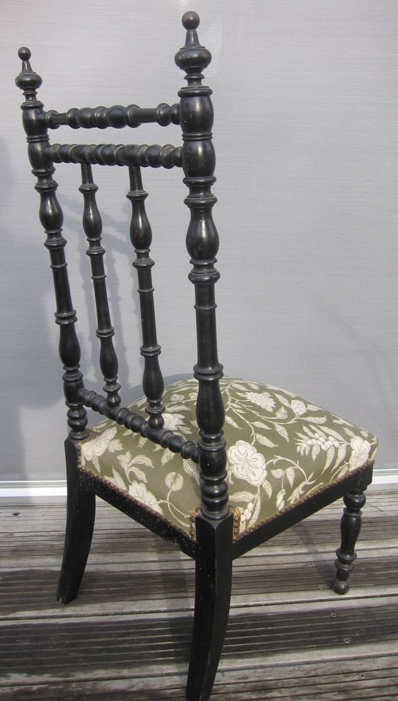 The Duke • Napoléon III Chaise