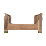 Lit ancien en bois brut