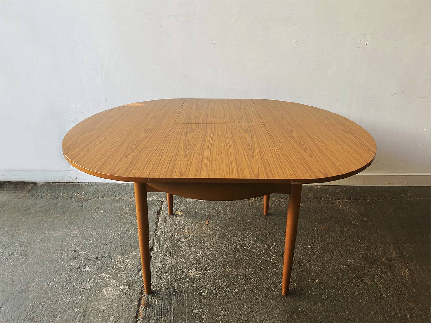 Table à manger extensible moderne du milieu du siècle des années 1960 par Schrieber