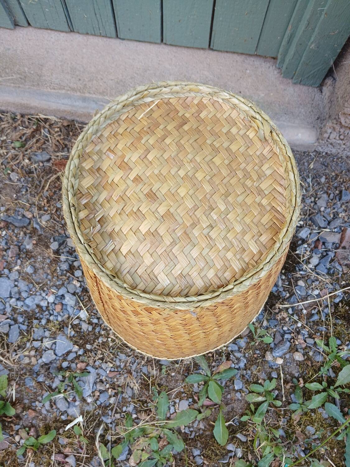 Woven straw basket