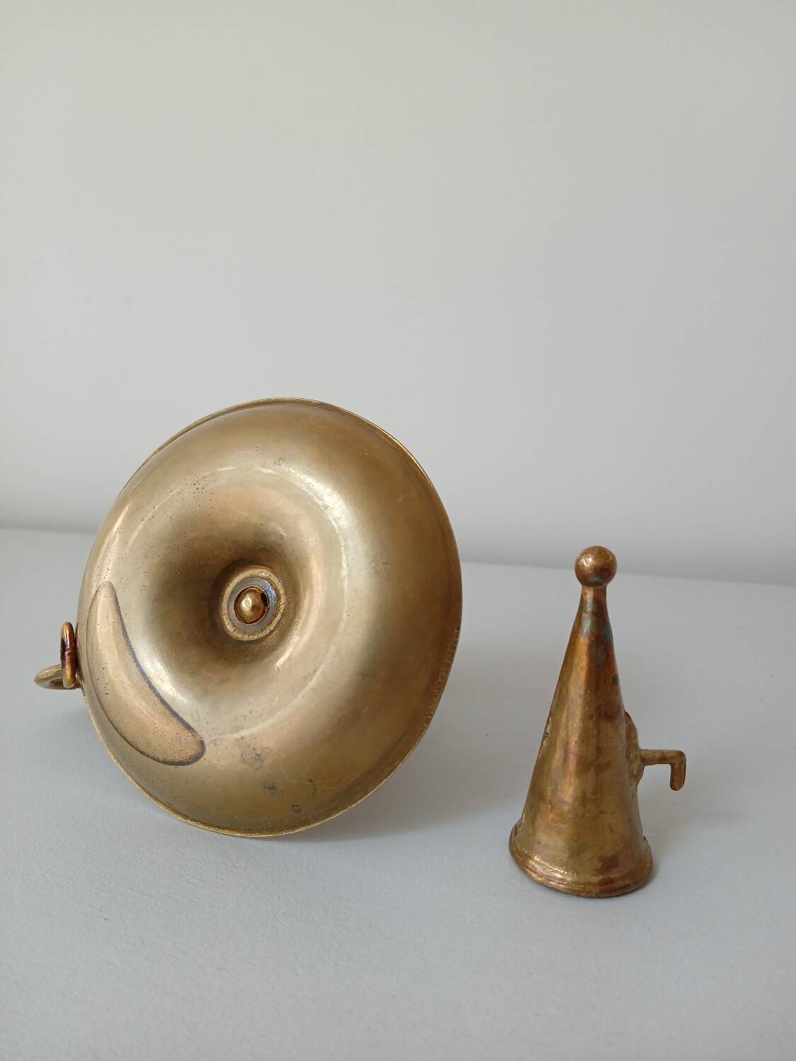Set of 2 brass cellar rat candlesticks