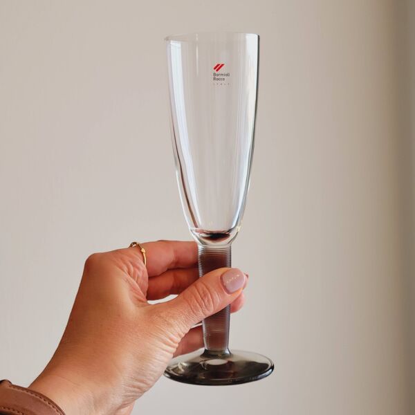 10 flûtes à champagne vintage Bormioli Rocco en cristal strié gris