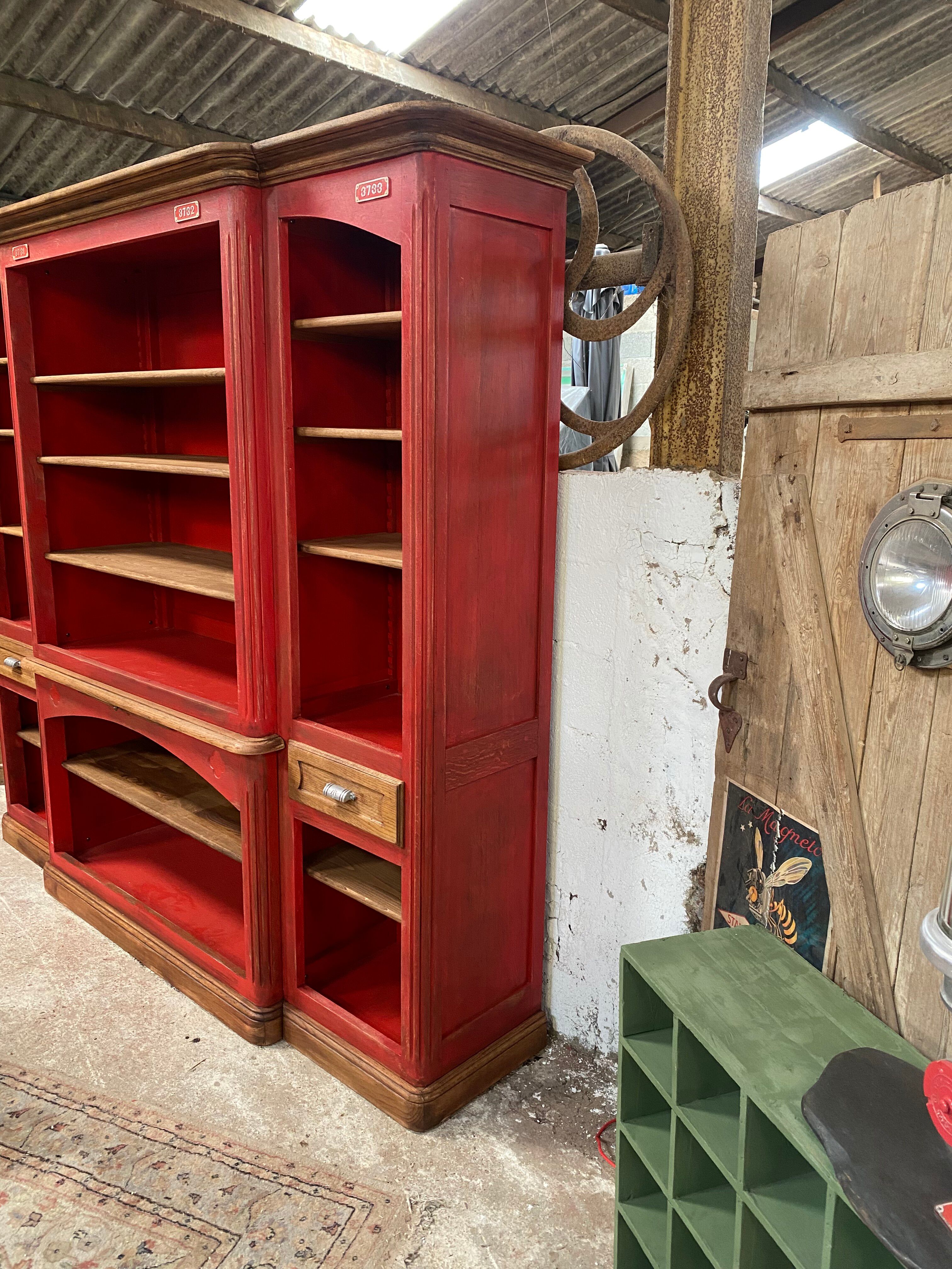 Meuble de magasin