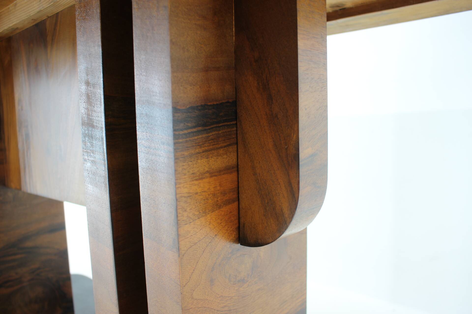 1930s Art Deco Dining Table in Walnut, Czechoslovakia