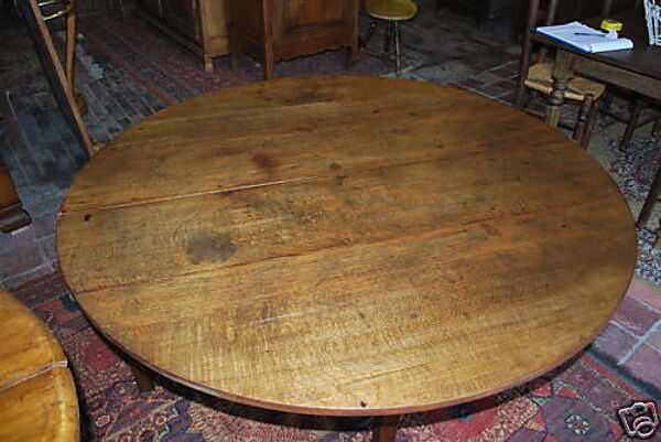 Table 1/2 lune en chêne / 130 cms de diamètre