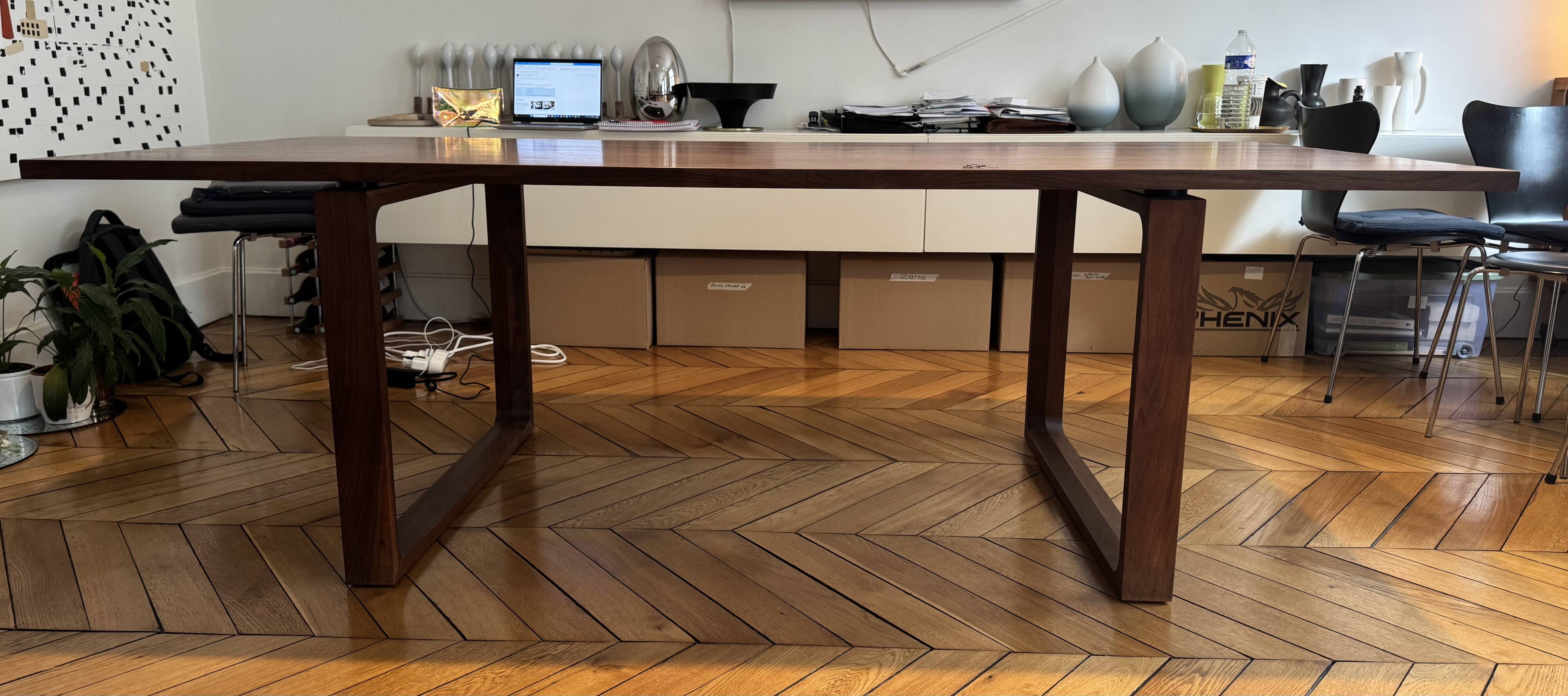 Fritz Hansen Essay solid oak table