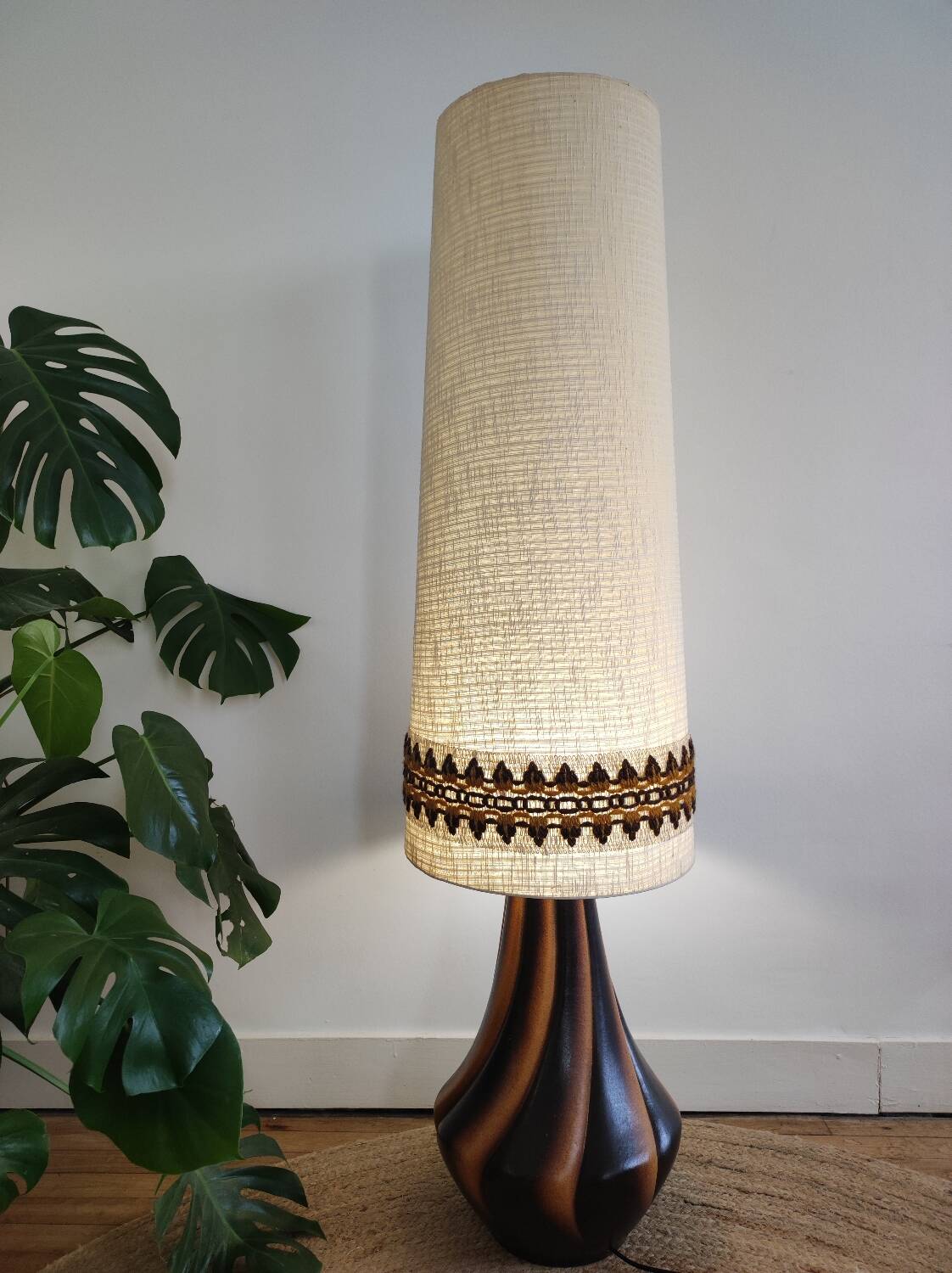 Ceramic floor lamp