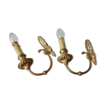 Old pair of wall lamps