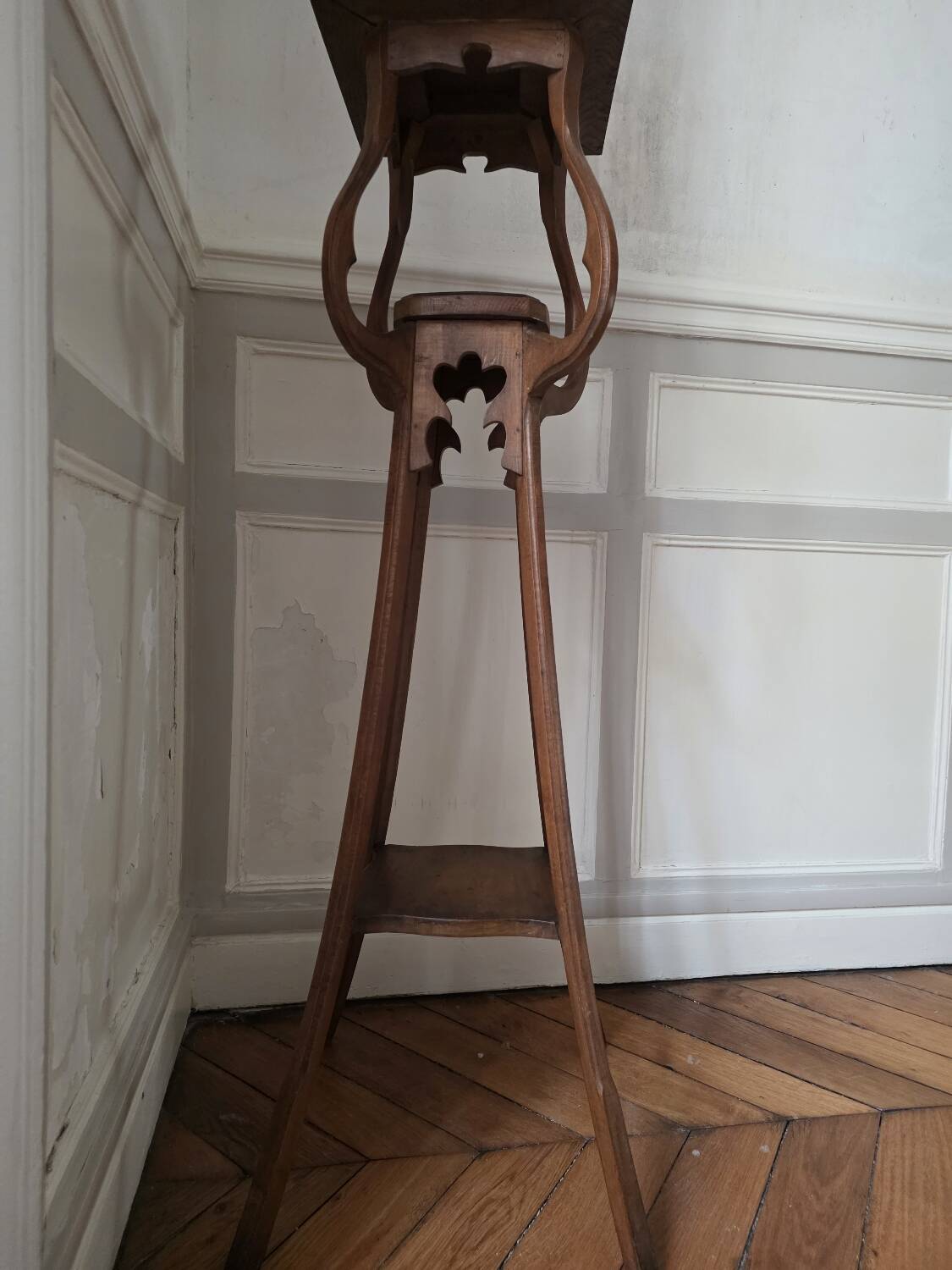 Selette Art Nouveau en bois
