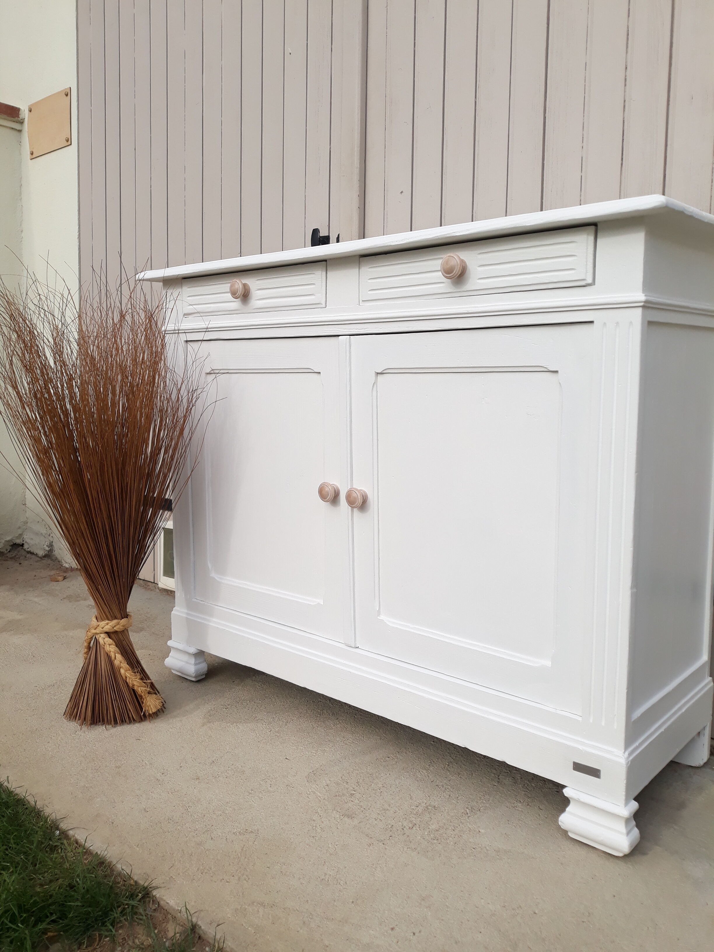 Parisian-style buffet