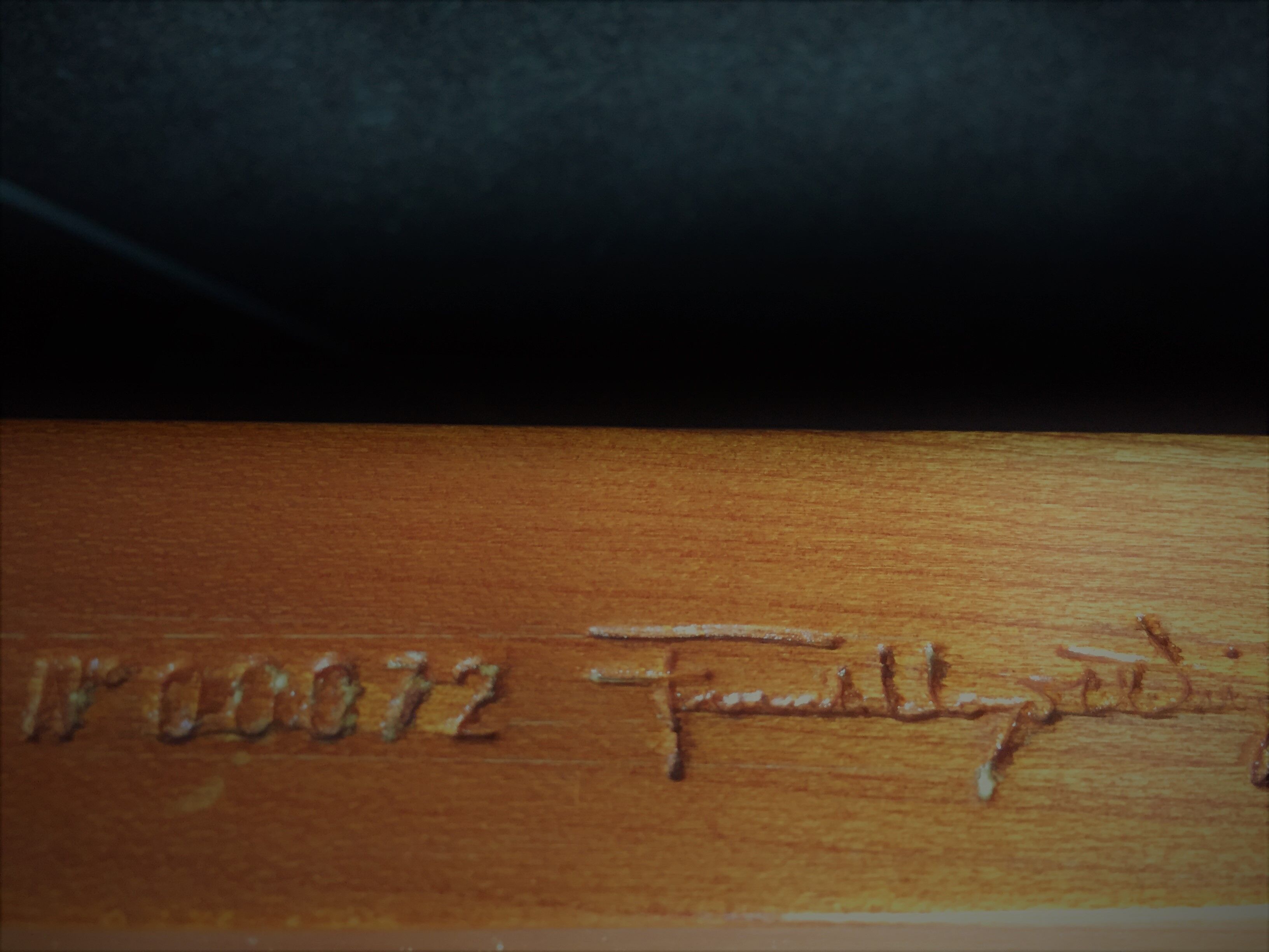 Frank Lloyd Wright's Robie 3 sofa for Cassina