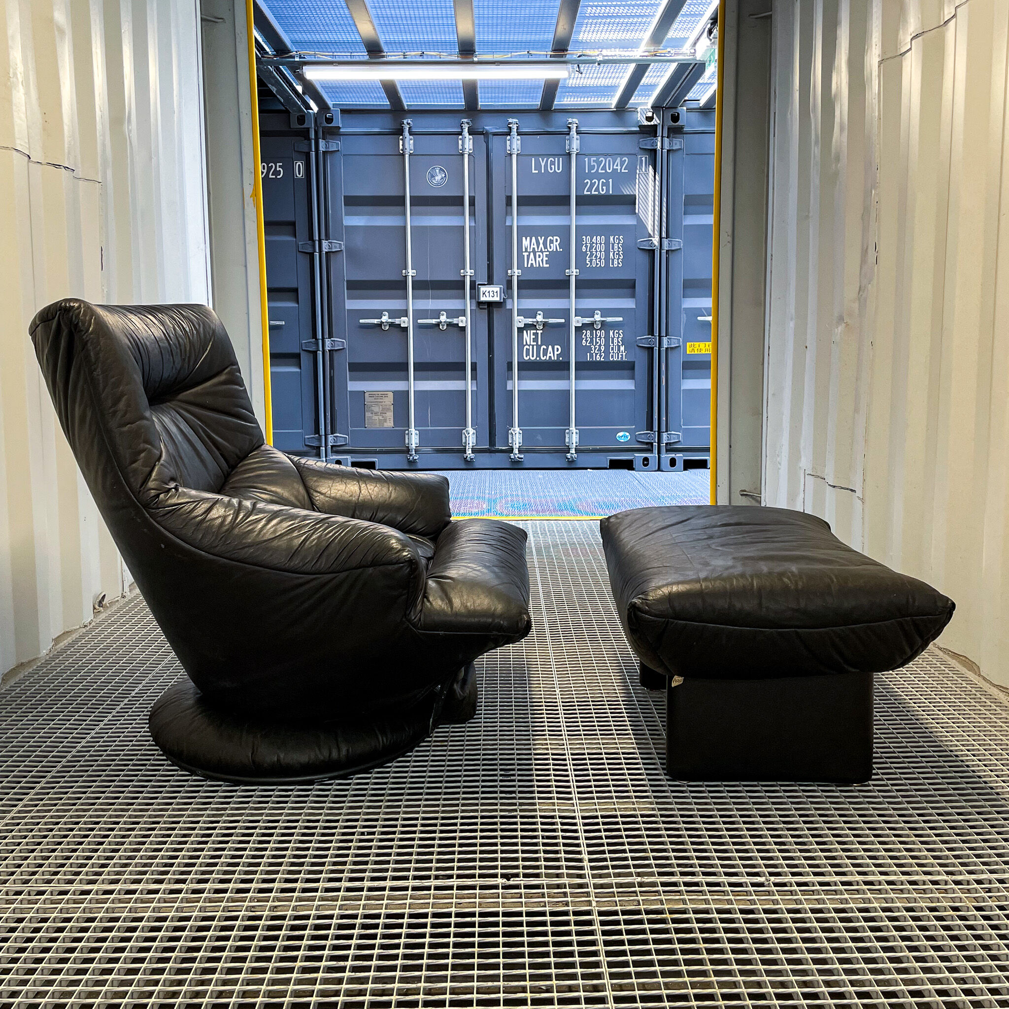 Ligne roset - armchair driver and sound ottoman 70's