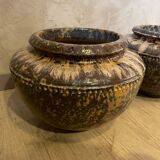 Pair of ceramic pots