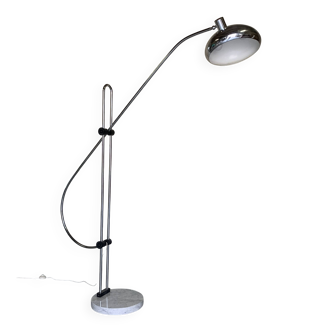 Large adjustable "Arc" lamp in marble and chrome, Italian design from the 1970s.
