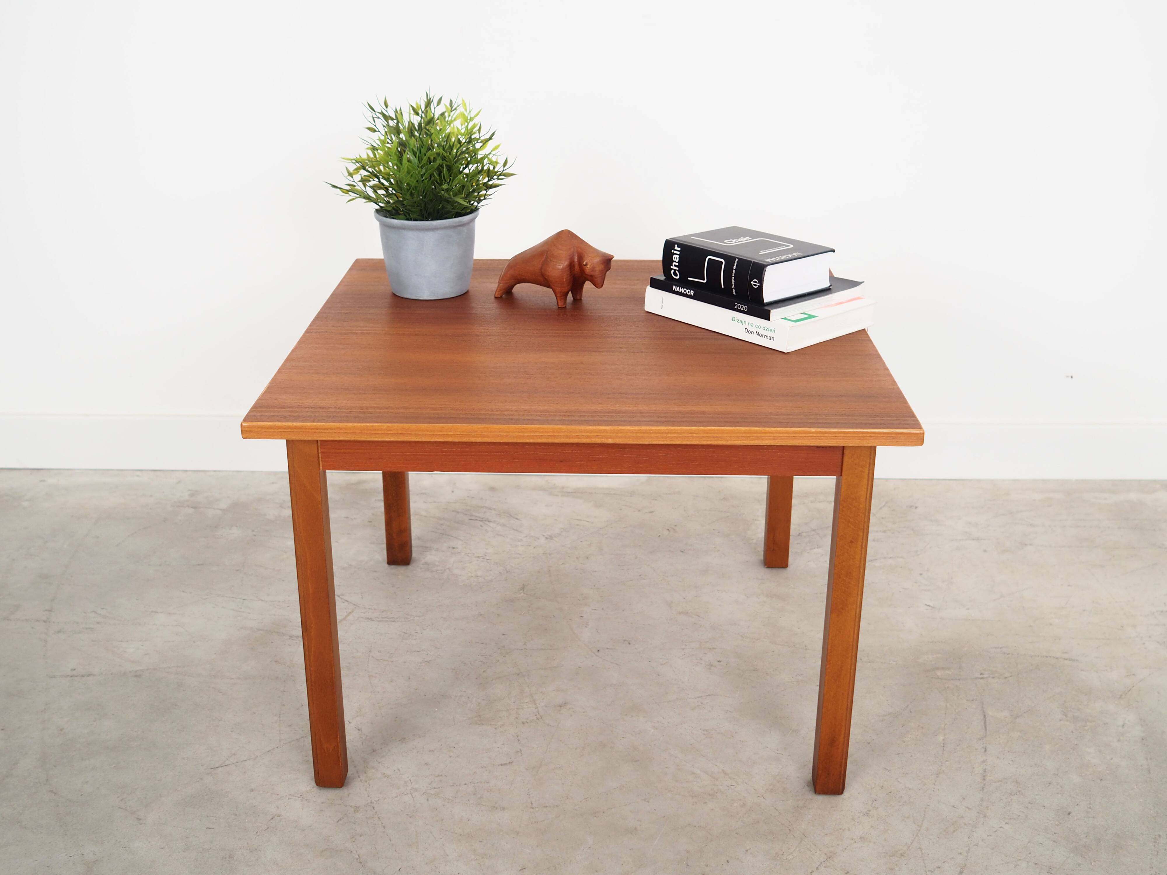 Teak coffee table, Danish design, 1970s, production: Denmark