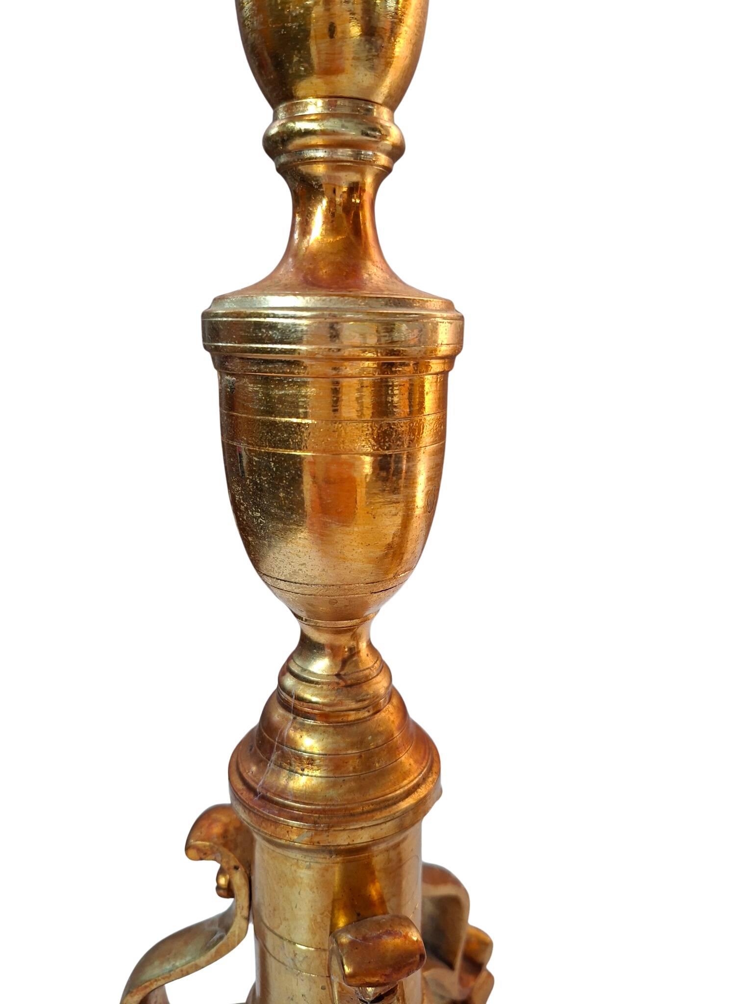 Paire de candélabres d'autel baroques