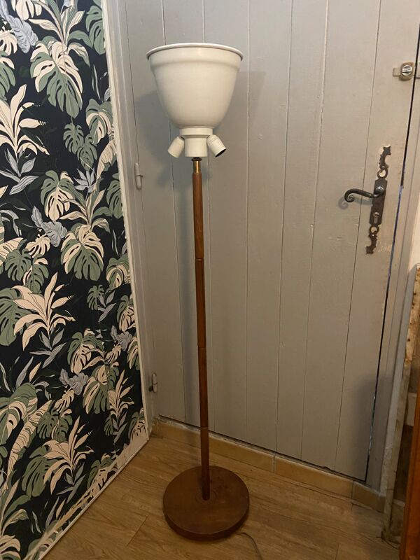 Lampadaire bois et laiton années 60