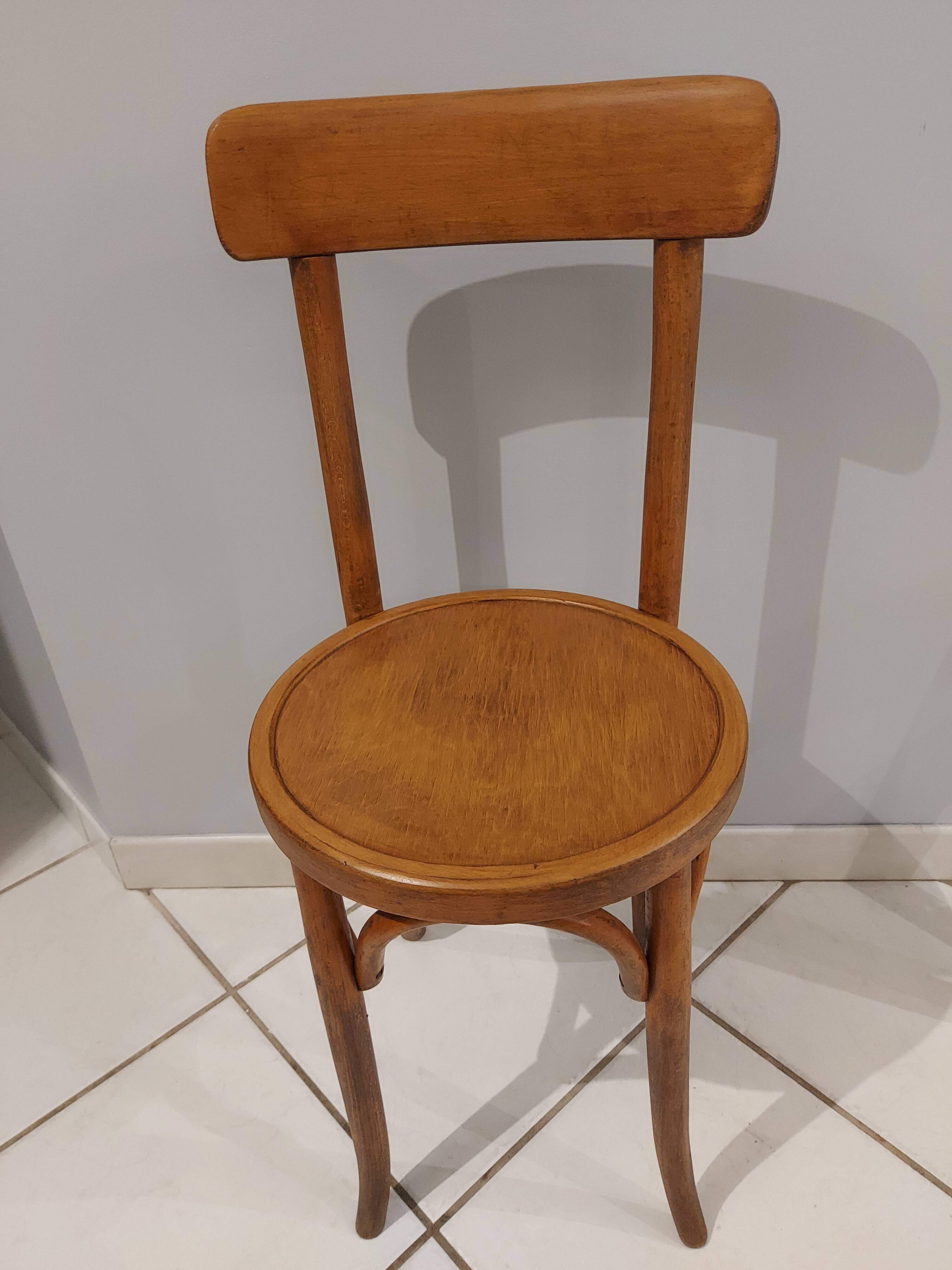 Suite of 6 Chairs by Bistrot Baumann vibtage 1920s