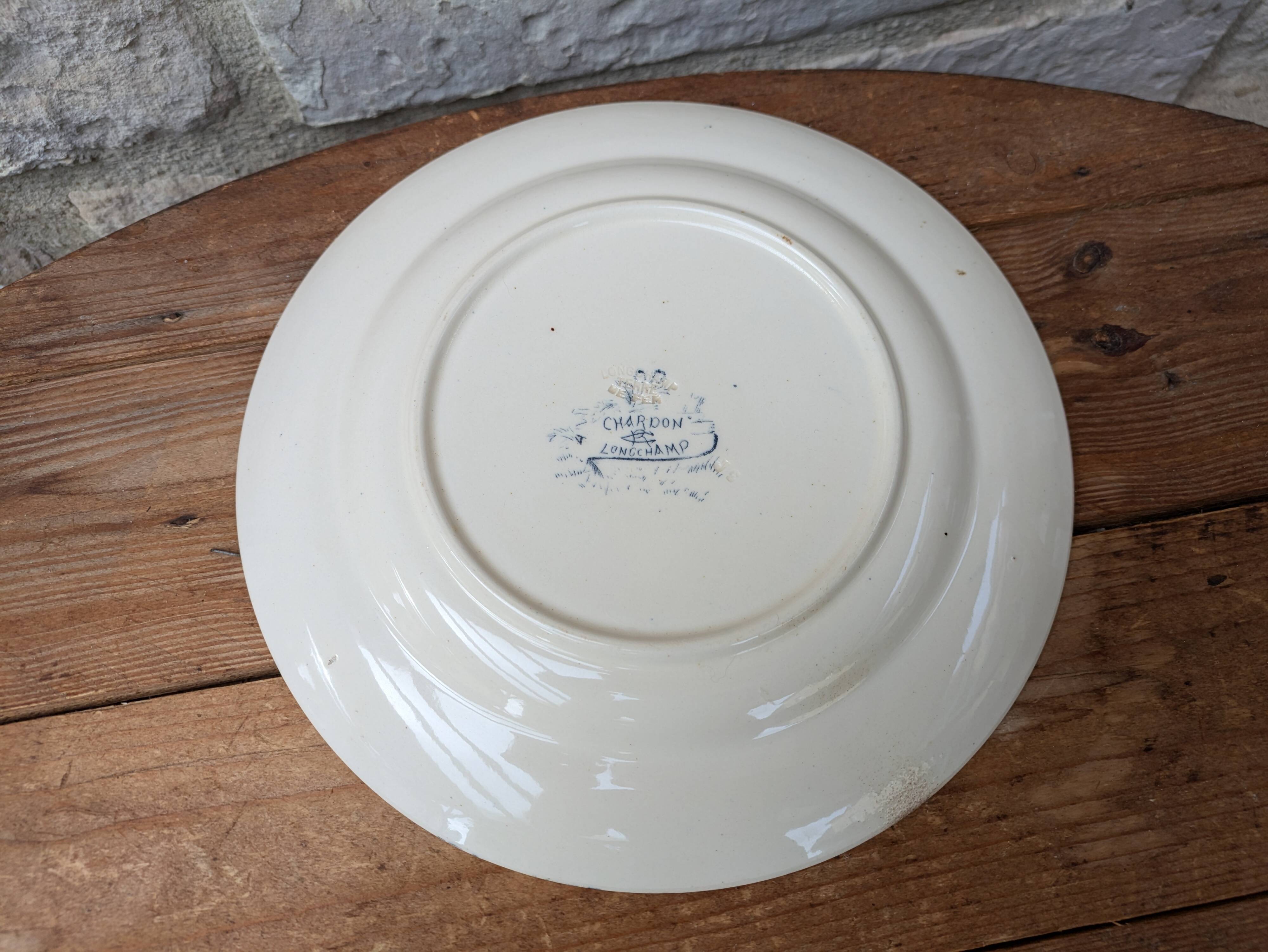 Old Lonchamp ceramic plate, Chardon Terre de fer model