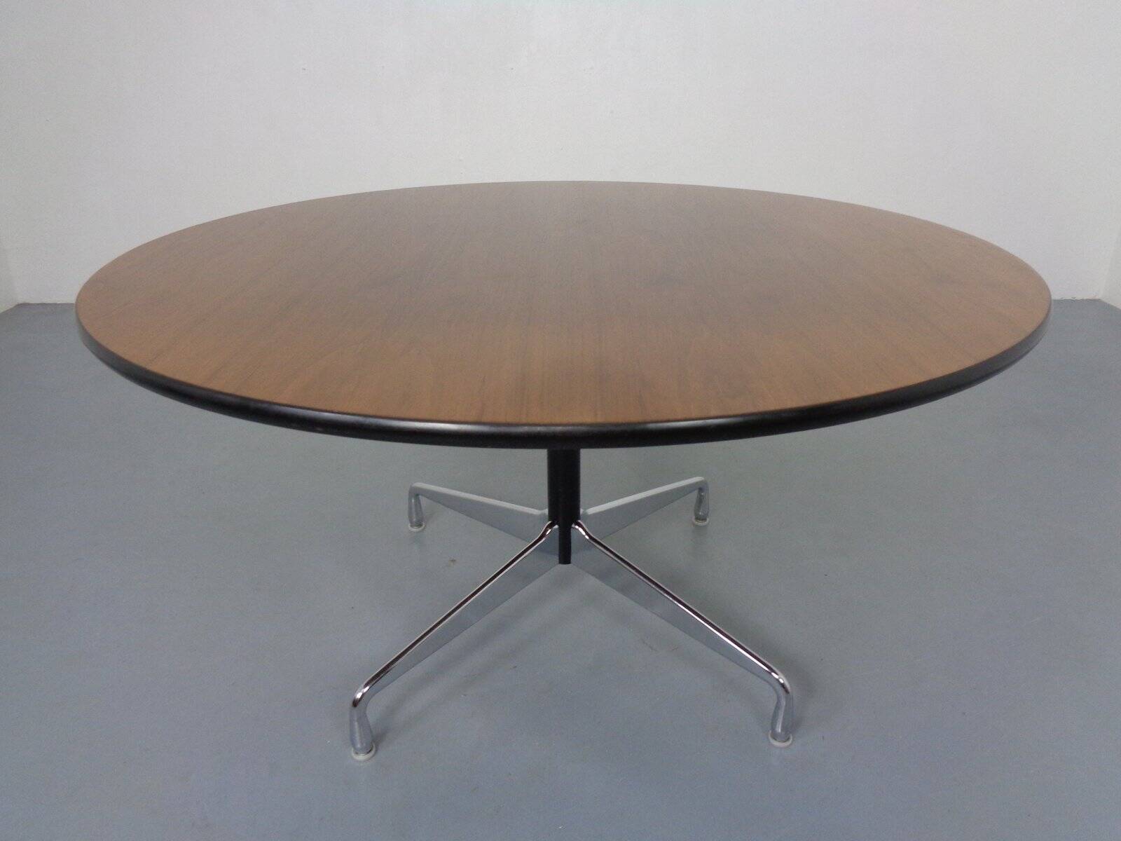 Large Segmented Round Dining Table by Charles & Ray Eames for Herman Miller, 1960s