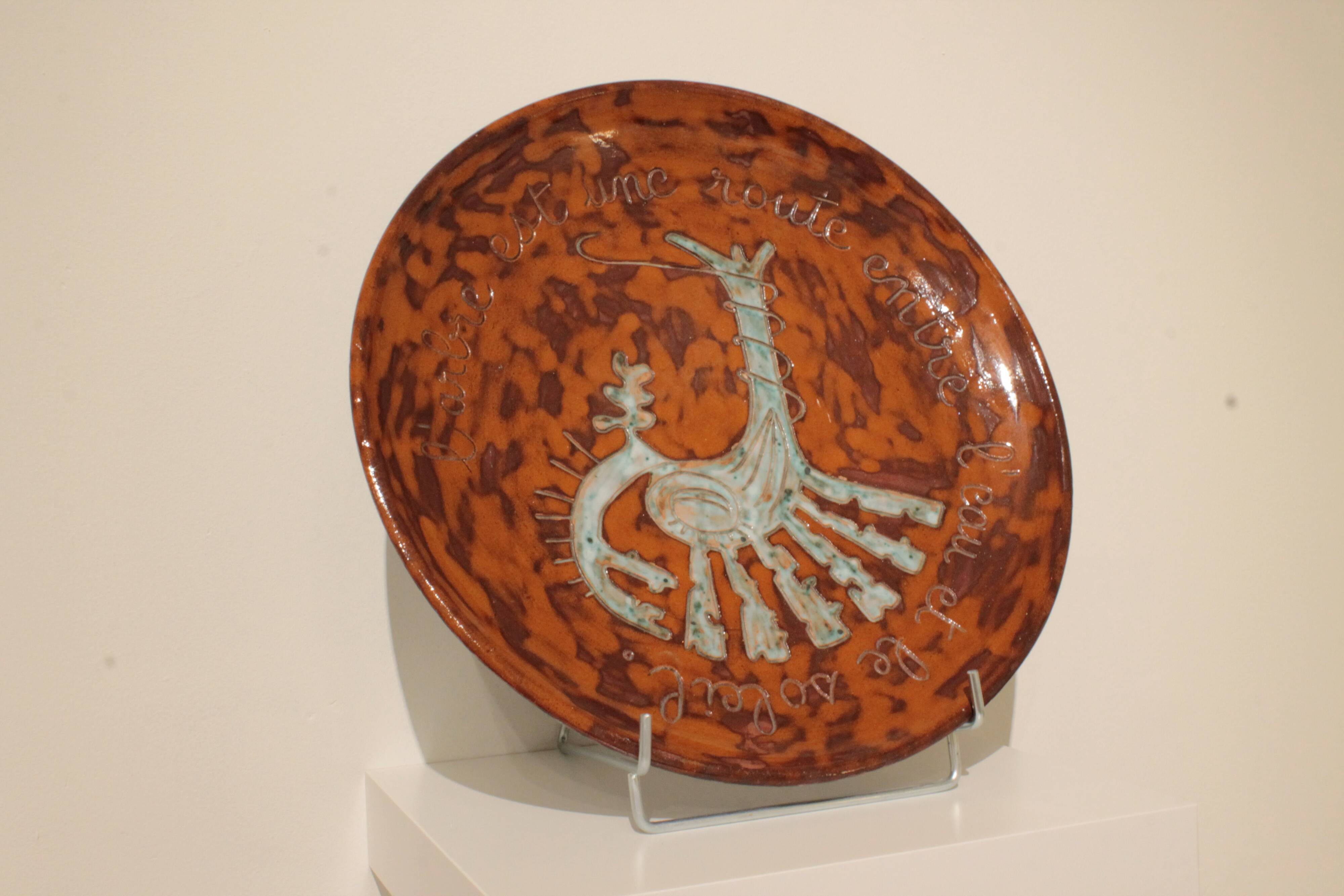 Plat en céramique de Jean Rivier