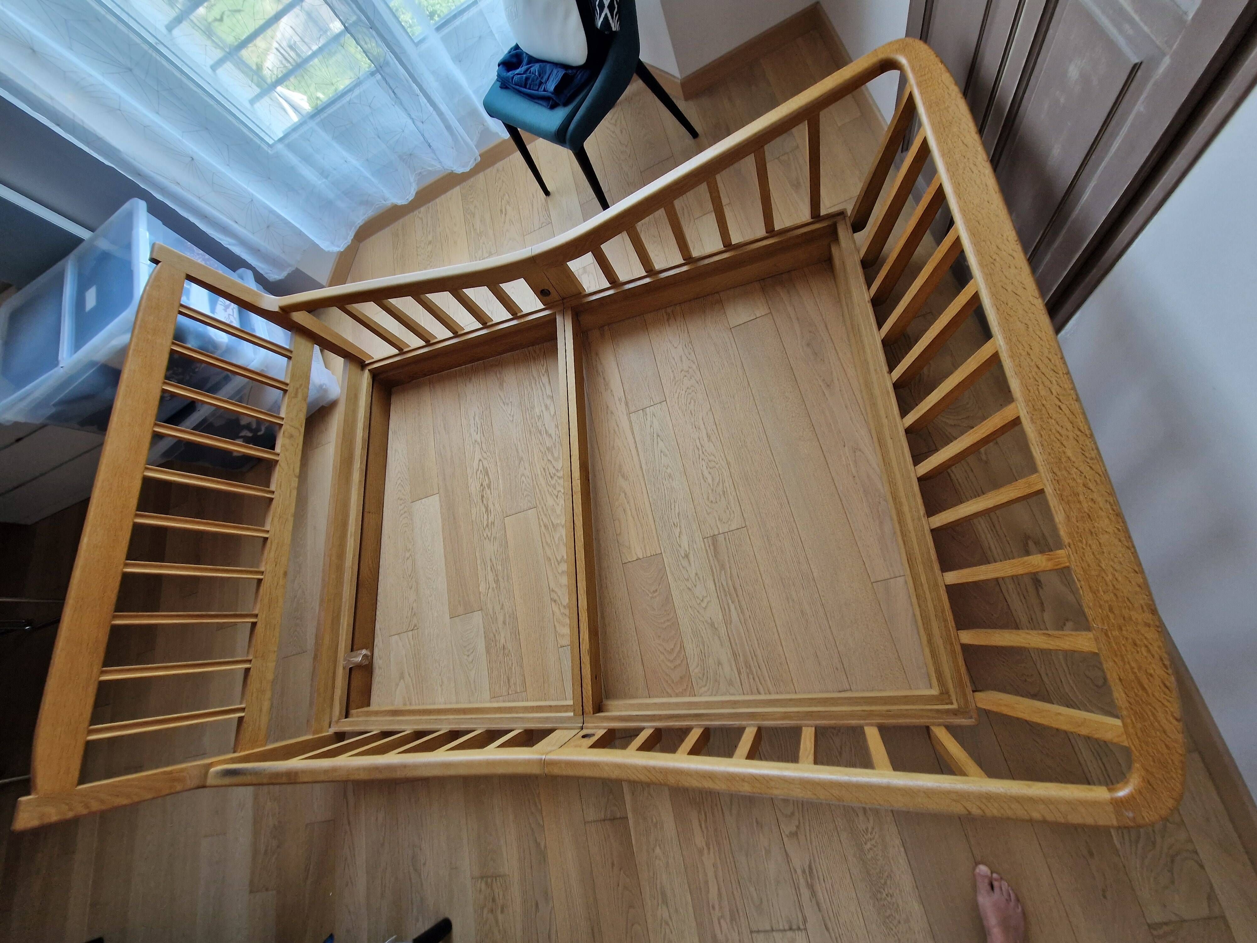 Guillerme and Chambron Bed