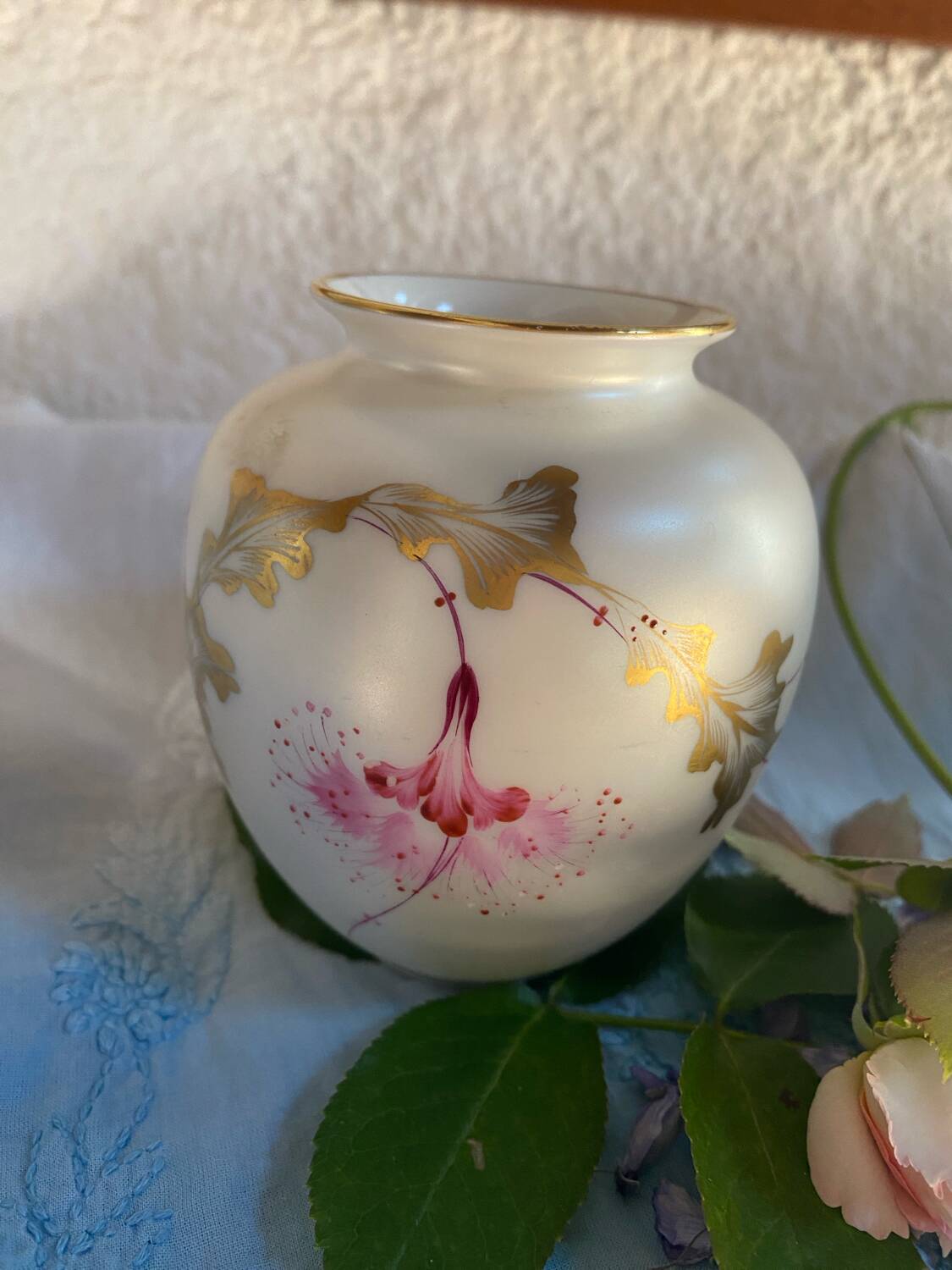 Hand-painted pearlescent porcelain vase