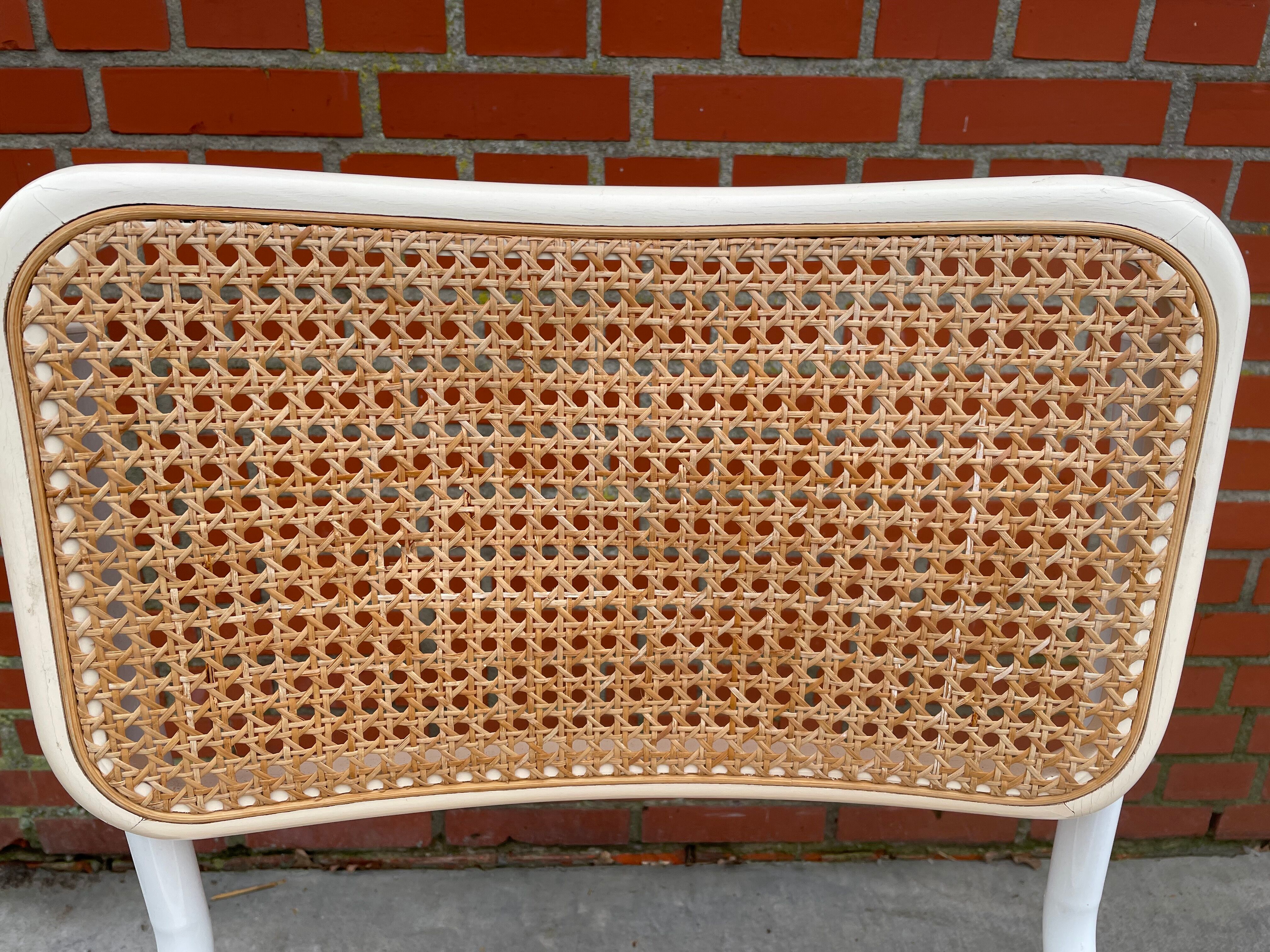 Cesca design chair b32 model white