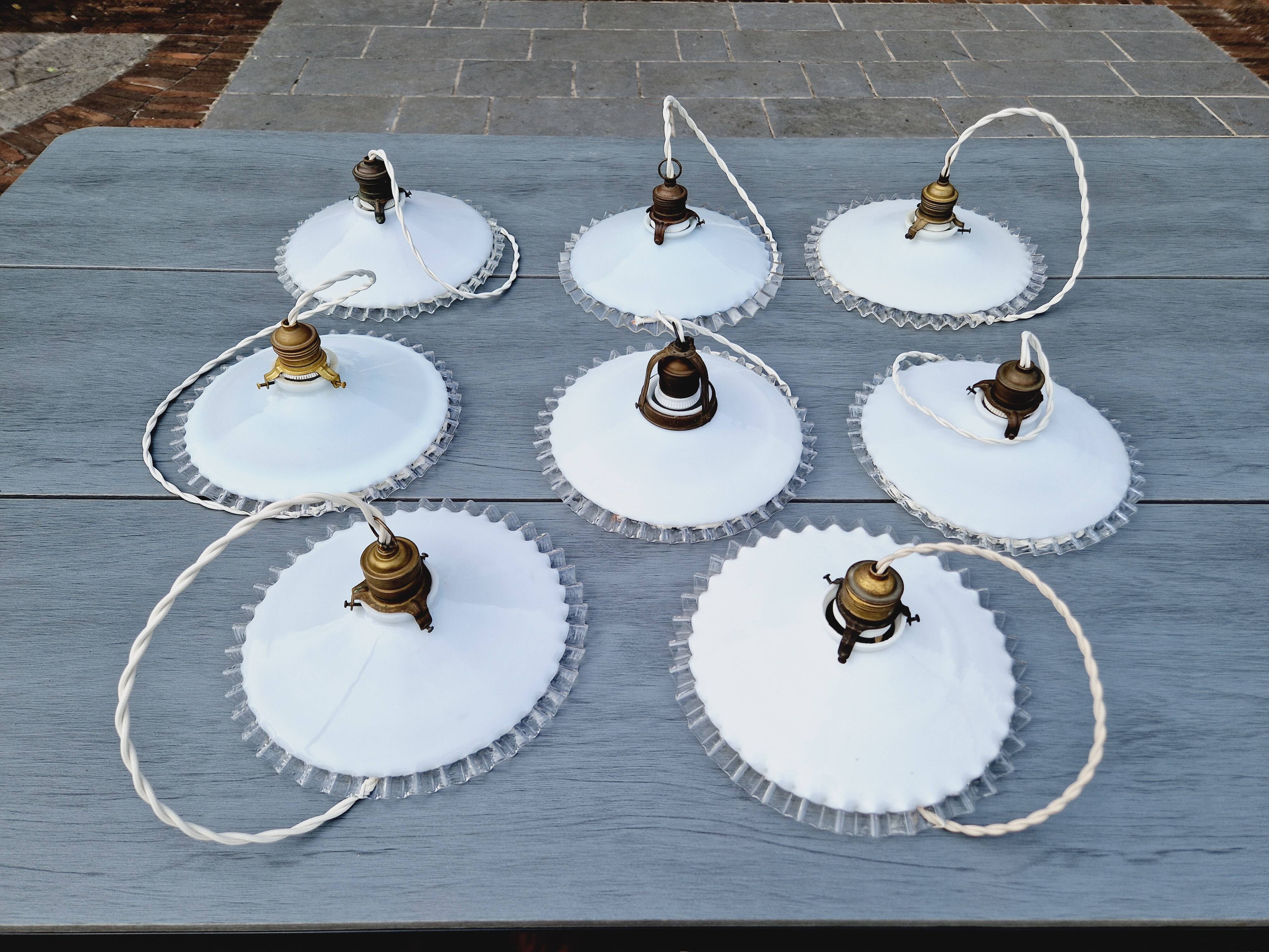 Suspension in opaline 1930s