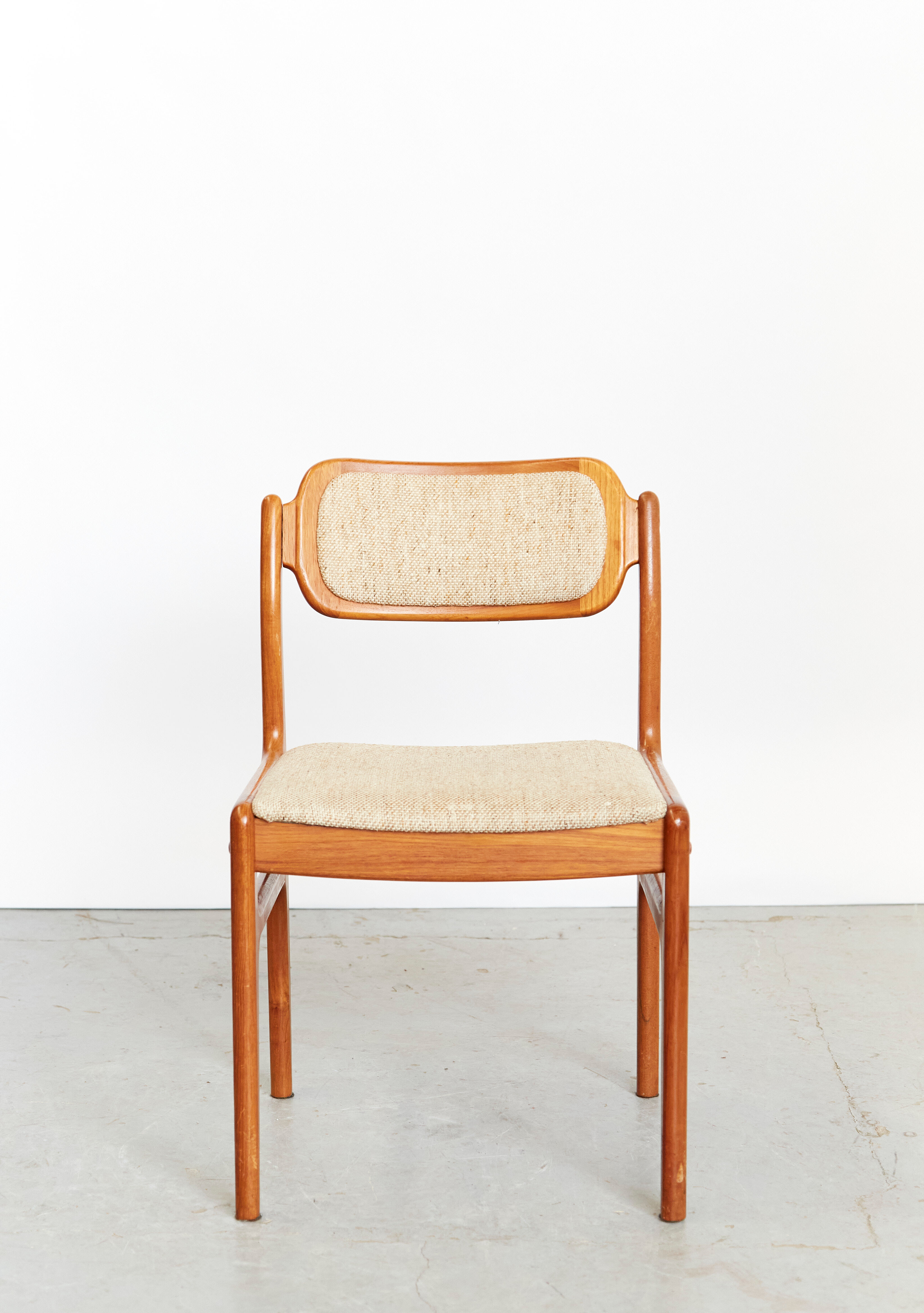 Johannes Andersen teak dining chairs for Uldum