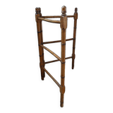 Towel holder