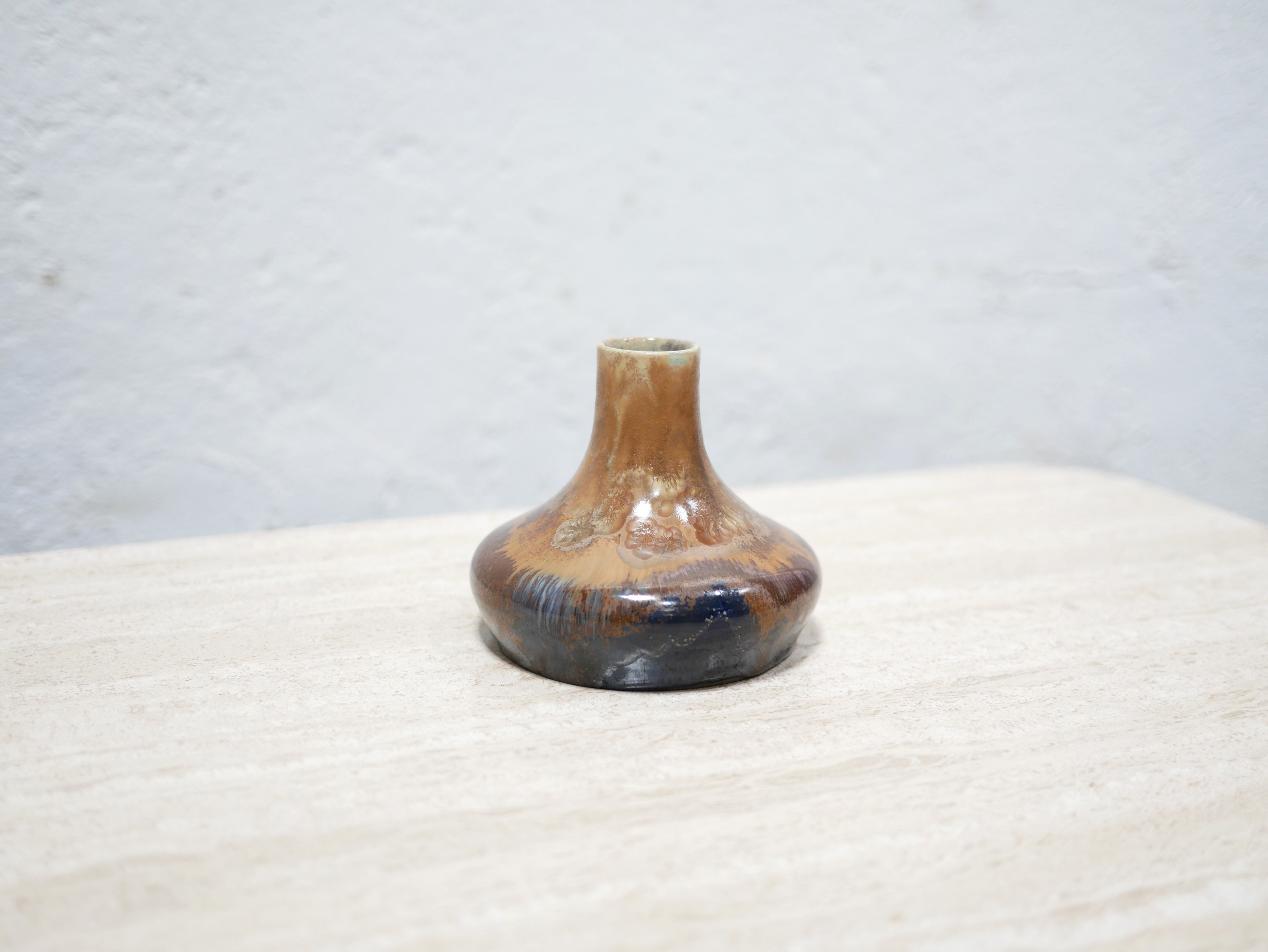 Sandstone vase by Alfred Renoleau