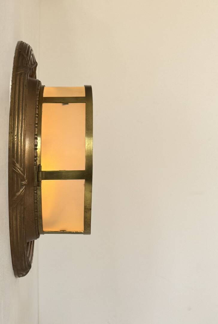 Vintage XL wall light, brass, copper and frosted glass, France, 1930.