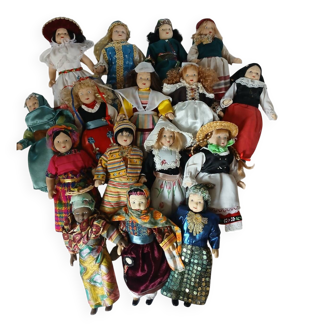 16 collectible porcelain dolls