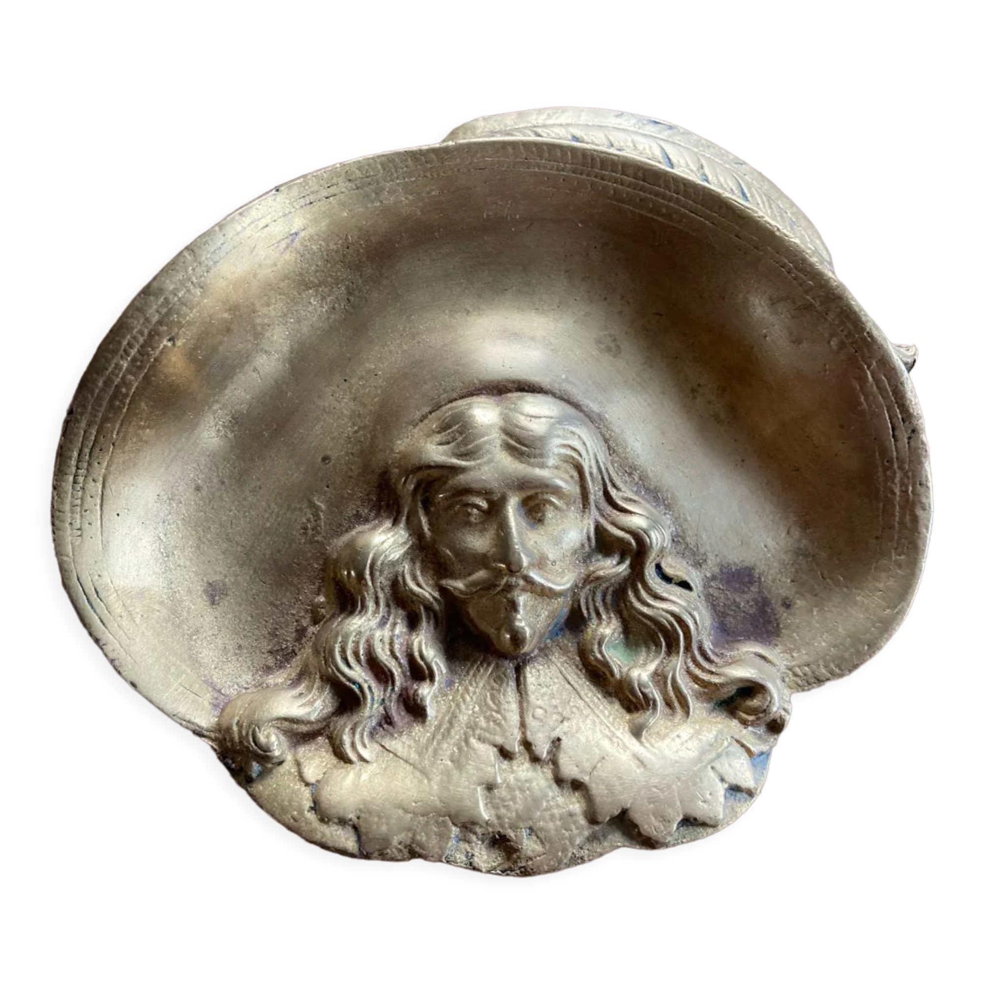 Ashtray brass musketeer dartagnan vintage