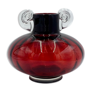vase rouge, J. S?uczan-Orkusz,
