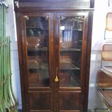 Parisian showcase in Walnut 1900