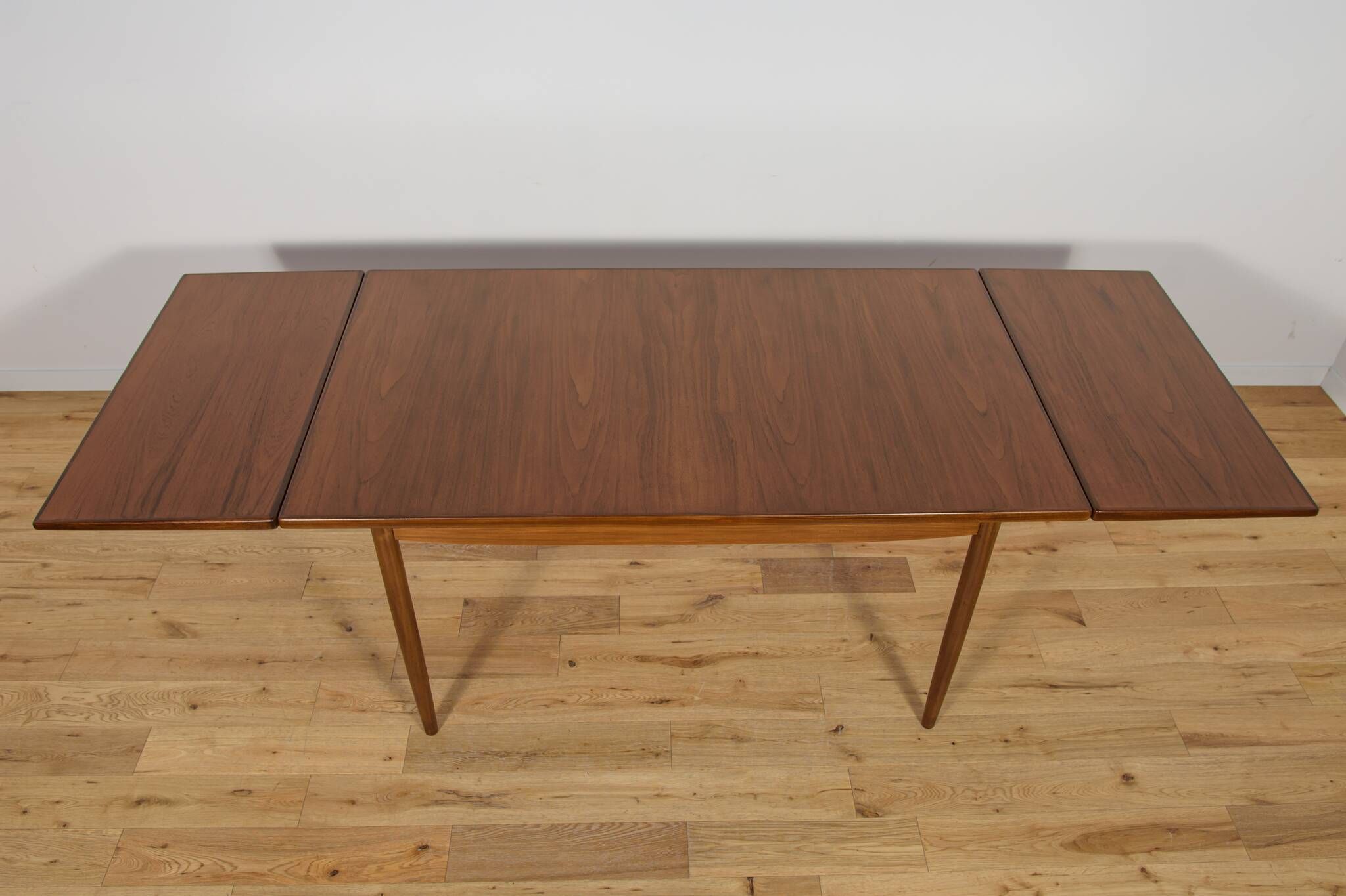 Table à manger extensible en teck du milieu du siècle de G-Plan, Royaume-Uni, années 1960