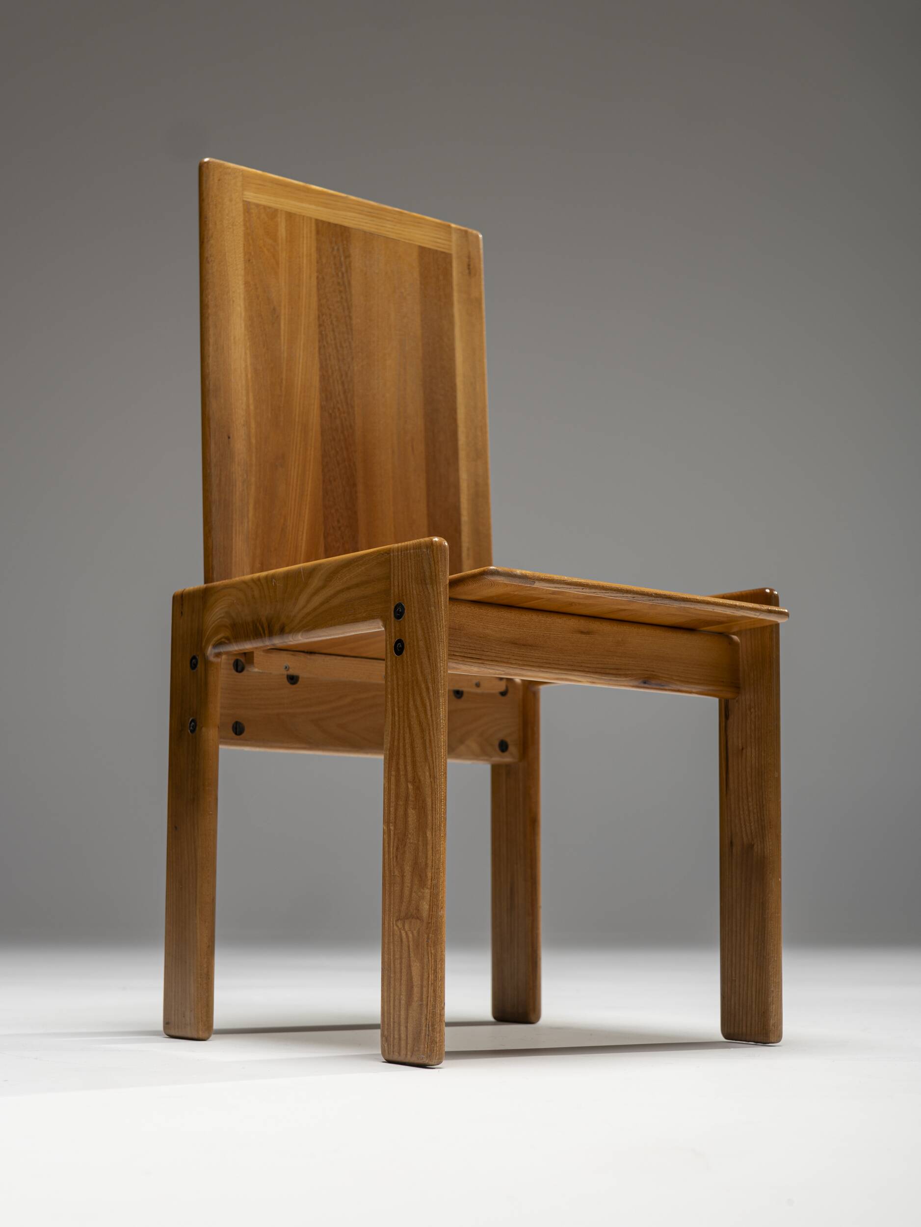 Lot de 4 chaises de salle à manger italiennes en orme par Romanutti, Italie, années 1970