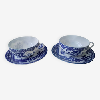 Pair of Japanese porcelain coffee or tea cups