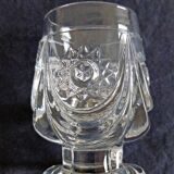 4 antique to digestive glasses in cut crystal and molded crystal decorated