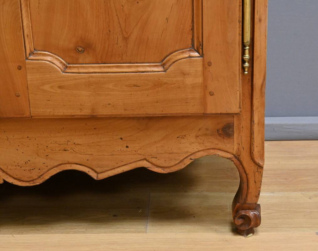 Cherrywood armoire, Louis XV style – Mid-19th century