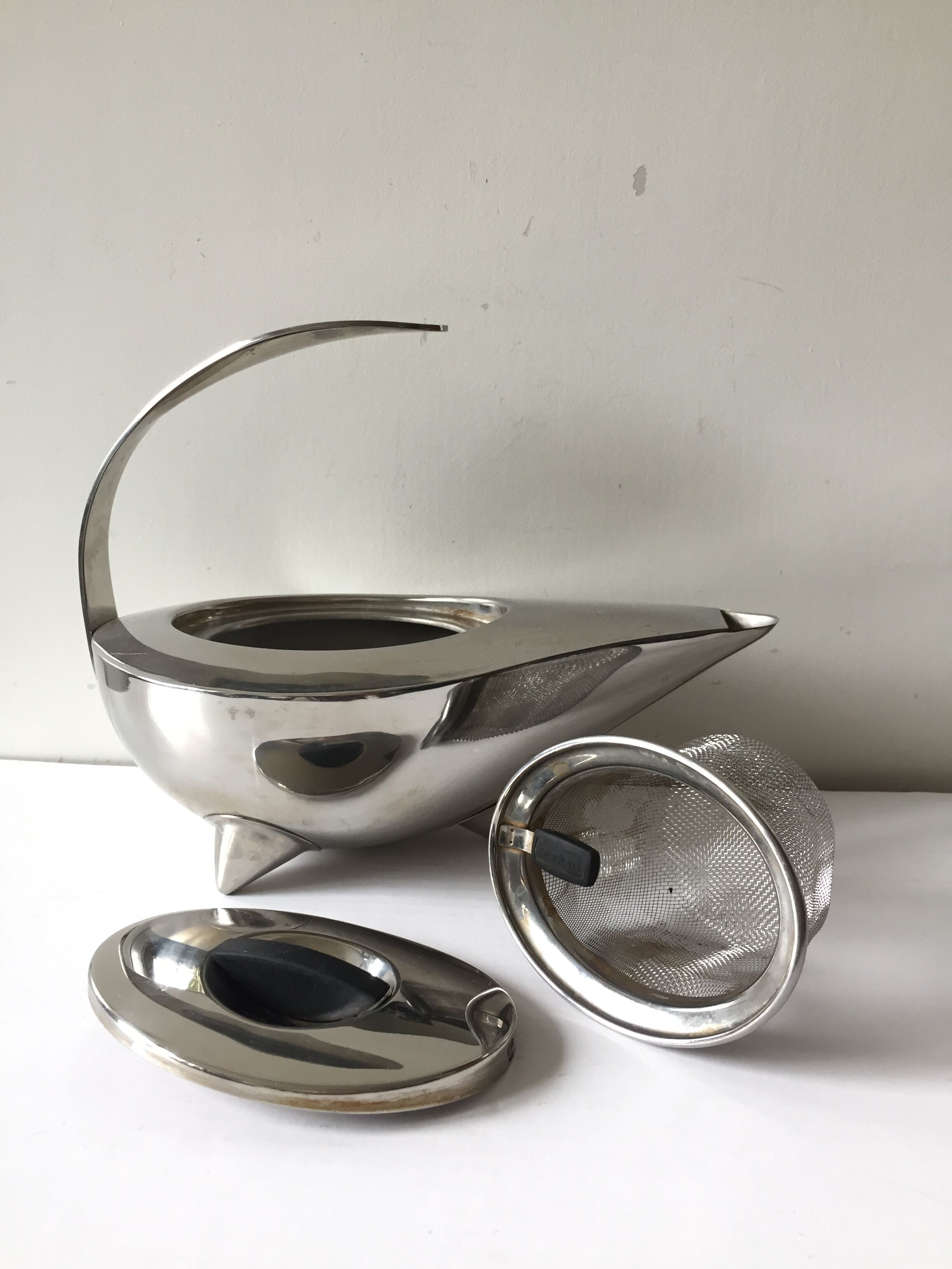 Modernist teapot Danish design 1980's