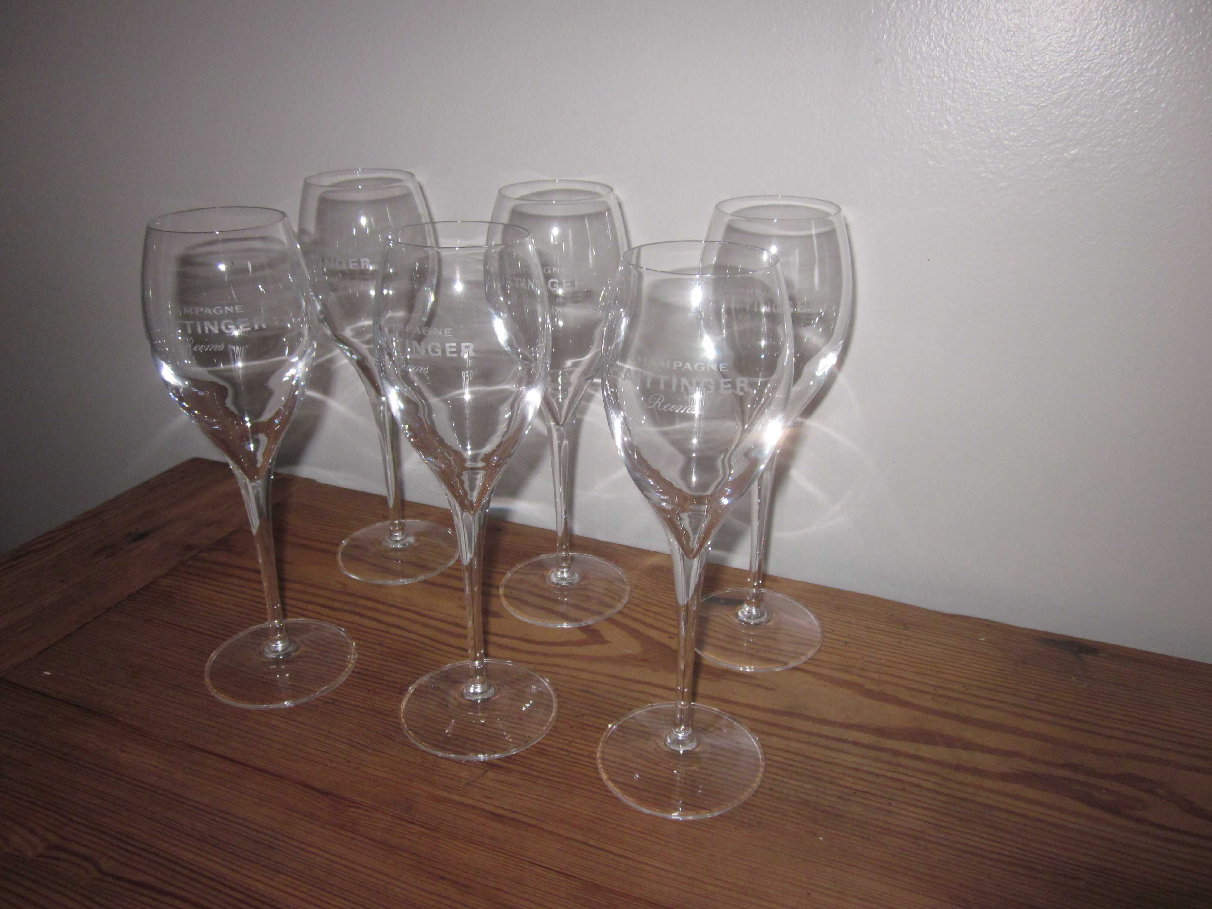 6 champagne flutes Taittinger